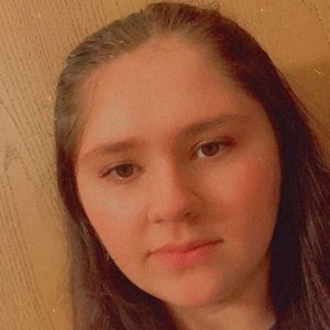 Meet your Posher, Maya